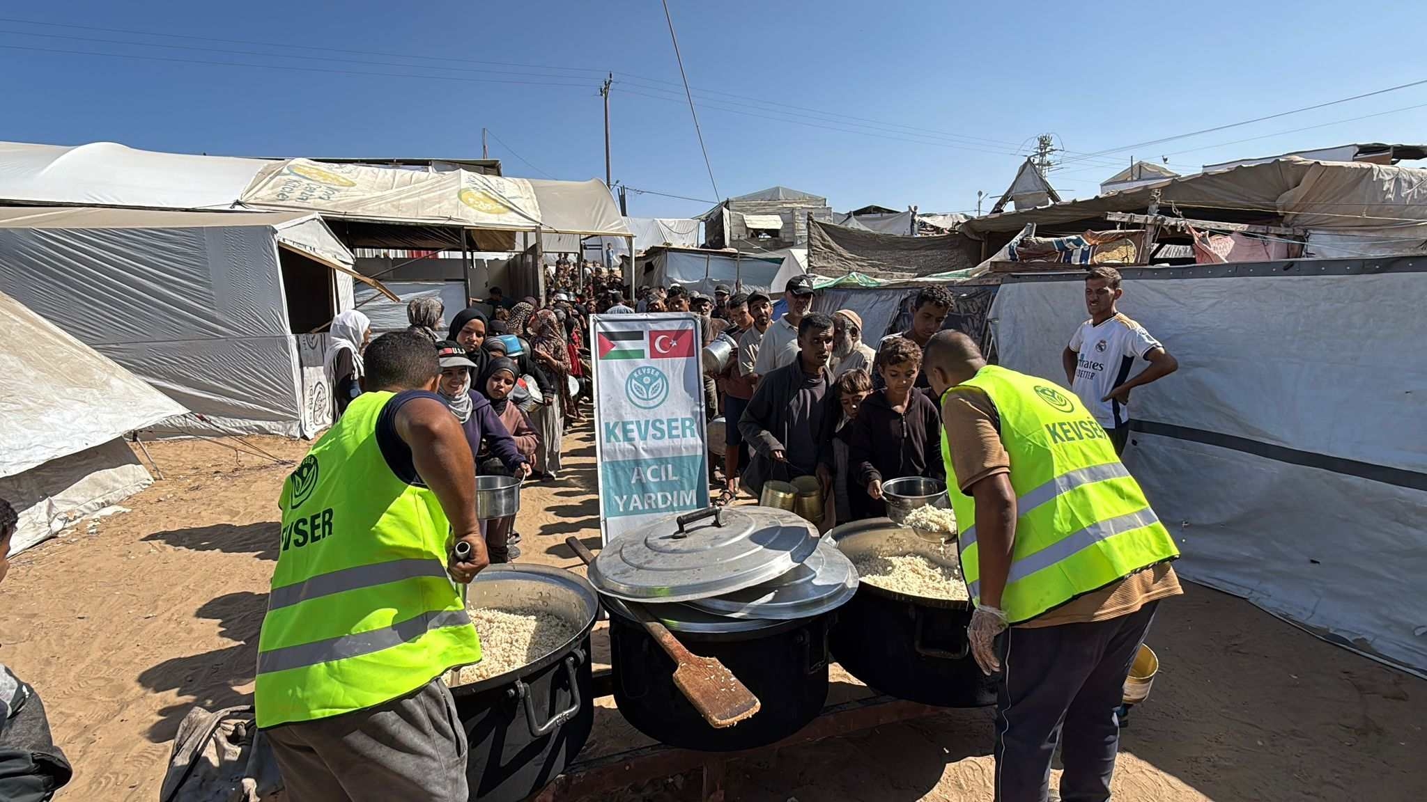 GAZZE HALKININ YANINDAYIZ