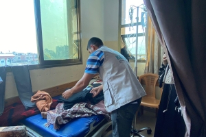 HASTANEDE YARALANAN ÇOCUKLARI MUTLU ETMEYE DEVAM EDİYORUZ