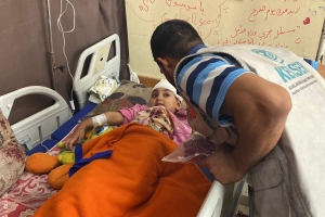 HASTANEDE YARALANAN ÇOCUKLARI MUTLU ETMEYE DEVAM EDİYORUZ