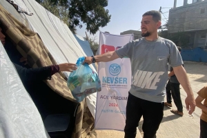 FİLİSTİN VE GAZZE'YE ERZAK YARDIMI