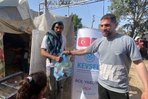 FİLİSTİN VE GAZZE'YE ERZAK YARDIMI