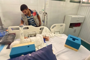 HASTANEDE YARALANAN ÇOCUKLARI MUTLU ETMEYE DEVAM EDİYORUZ