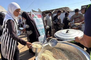 GAZZE HALKININ YANINDAYIZ