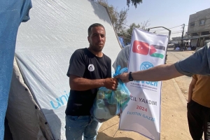 FİLİSTİN VE GAZZE'YE ERZAK YARDIMI