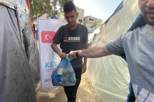 FİLİSTİN VE GAZZE'YE ERZAK YARDIMI