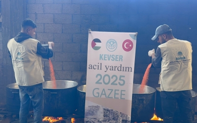 GAZZE HALKININ TEMEL İHTİYAÇLARINI KARŞILAMAYA ARALIKSIZ DEVAM EDİYORUZ
