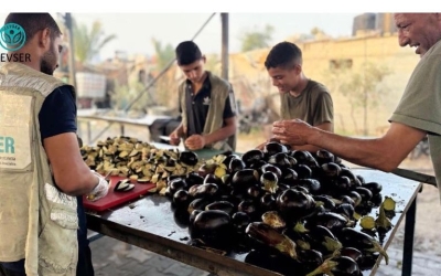 İYİLİKLE UZANAN HER EL ,RABBİN RAHMETİNE DOKUNAN BİR UMUT IŞIĞIDIR